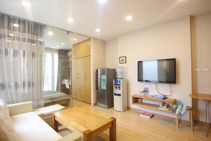 Quality full of natural light apartment for rent on Dang Thai Mai, Tay Ho